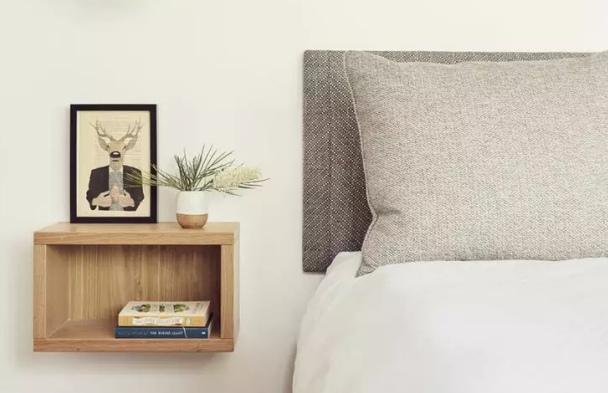 省空间的床头柜设计，实在太美了！忍不住看几遍