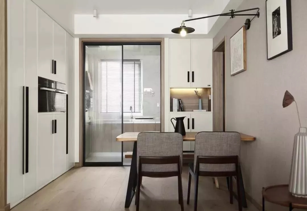 超有层次感的白色餐边柜案例，了解下