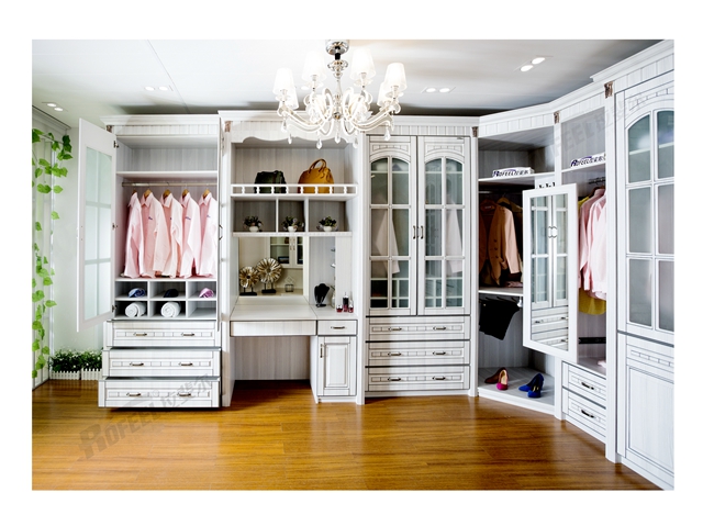 今日拉斐尔科普衣帽间功能区四大规划术