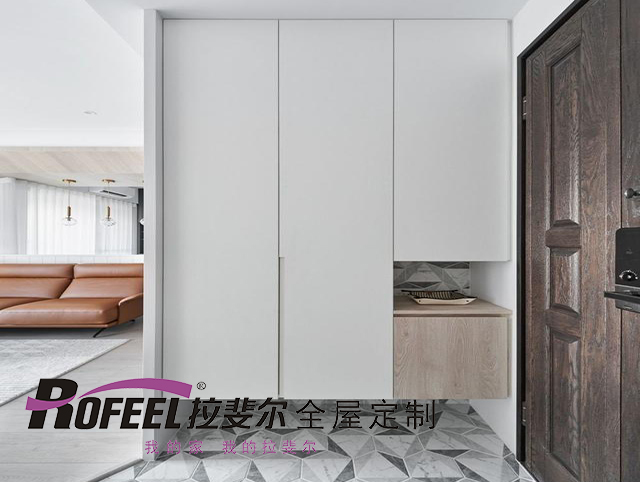 拉斐尔衣柜 | 很炫酷但超难用的收纳设计，你家有吗？