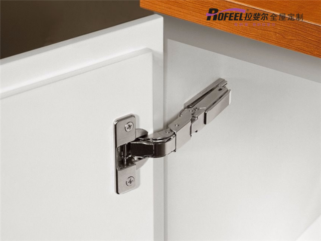 拉斐尔家具保养| 学会这些柜门铰链养护方法，让家具使用更长寿！