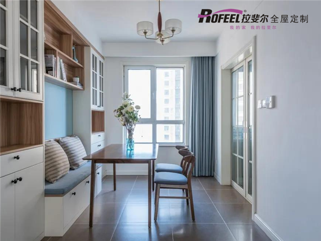 拉斐尔全屋定制|实用的餐厅卡座设计，省空间，收纳能力强！