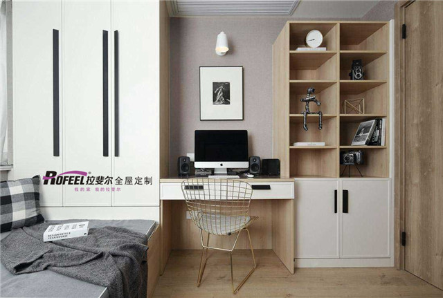 拉斐尔全屋定制用心做产品，用质量赢得市场！